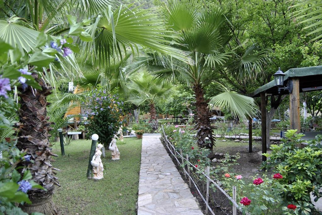 Oran Pansiyon Agac Evler Hotel Çıralı Luaran gambar